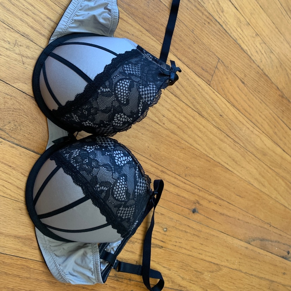 Lacy bra
